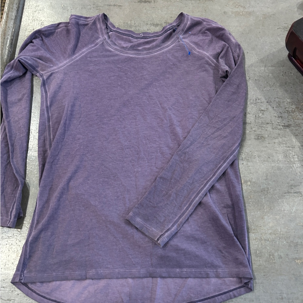 purple lululemon long sleeve size 6